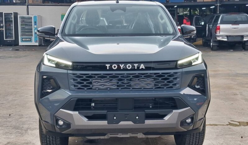 Toyota Hilux Travo Overland Plus 2026 full