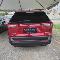 Toyota RAV4 2021 full