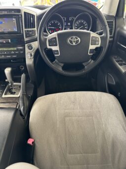 Toyota Landcruiser 2014 full