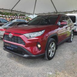 Toyota RAV4 2021 full