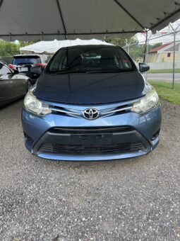 Toyota Yaris 2015 full