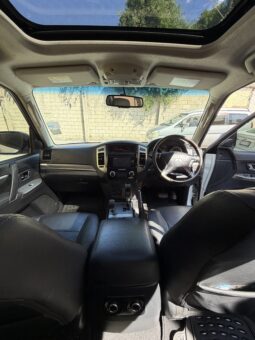 Mitsubishi Pajero 2020 full