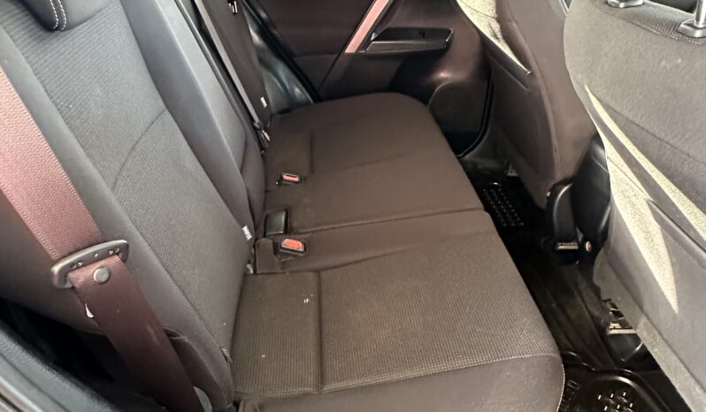 Toyota RAV4 2017 full