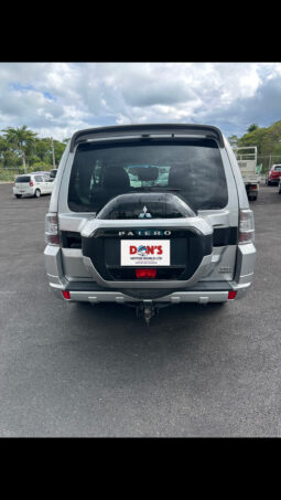 Mitsubishi Pajero 2020 full