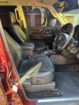 Mitsubishi Pajero 2020 full