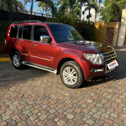 Mitsubishi Pajero 2020