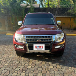Mitsubishi Pajero 2020 full