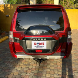 Mitsubishi Pajero 2020 full