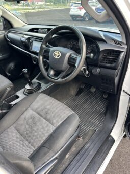 Toyota Hilux 2017 full