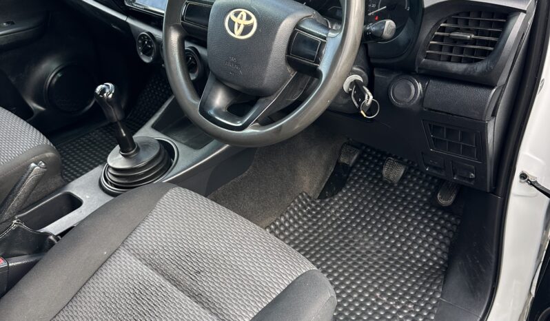 Toyota Hilux 2017 full