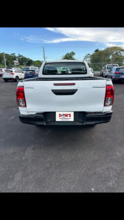 Toyota Hilux 2017 full