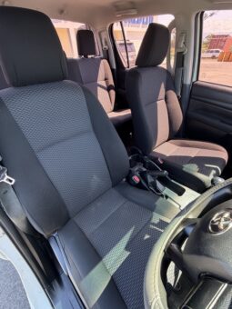Toyota Hilux 2020 full