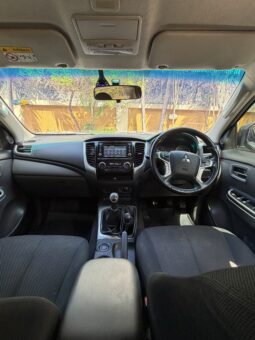 Mitsubishi L200 2019 full
