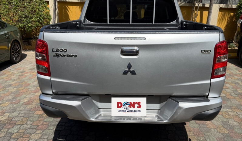 Mitsubishi L200 2019 full