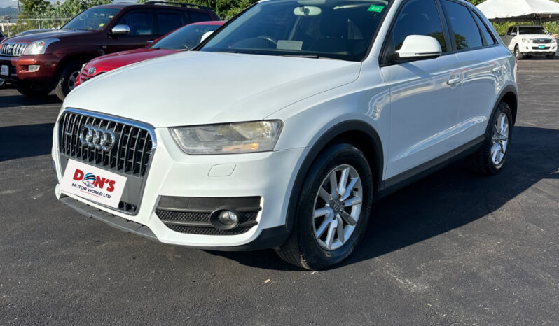 AUDI Q3 2013 full