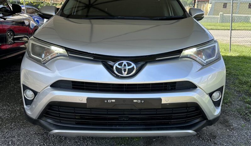 Toyota RAV4 2017 full
