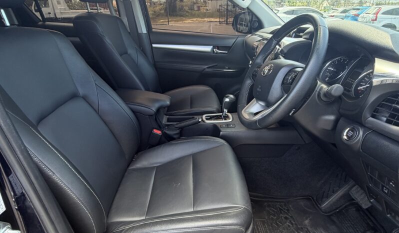 Toyota Hilux 2025 full