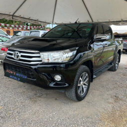 Toyota Hilux 2017 full