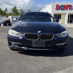 BMW 320i 2014 full