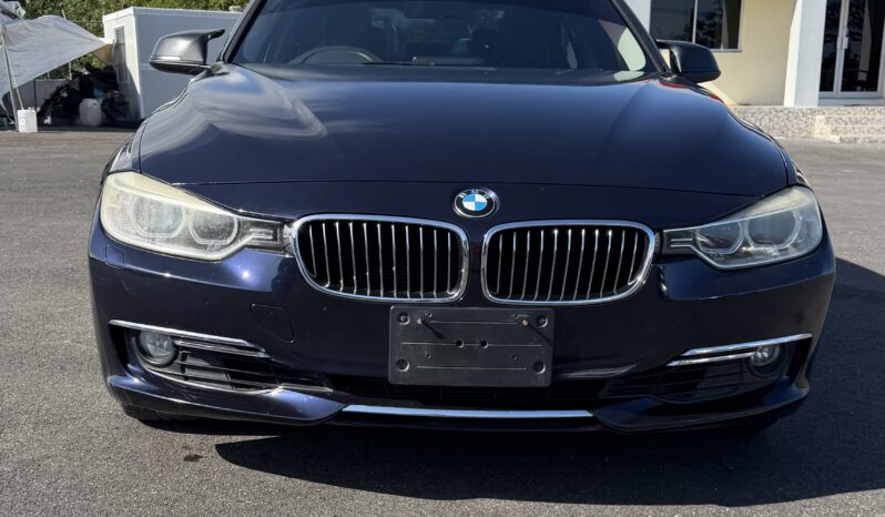 BMW 320i 2014 full