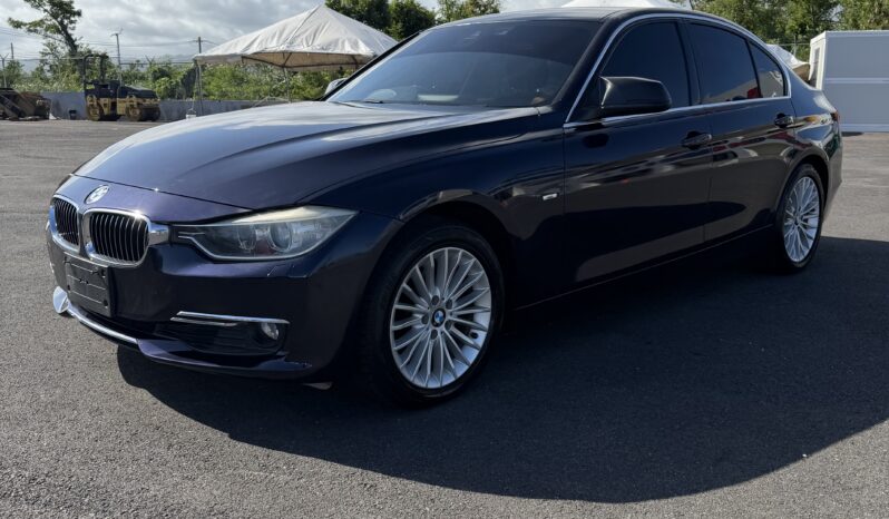 BMW 320i 2014 full