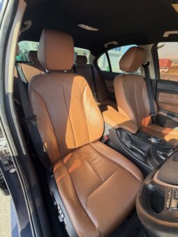 BMW 320i 2014 full