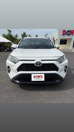 Toyota RAV4 2021 full