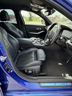 BMW 320i 2019 full