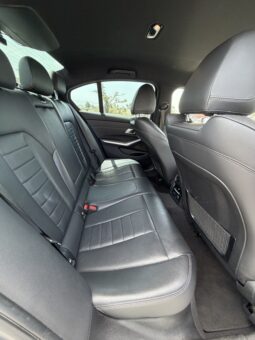 BMW 320i 2019 full