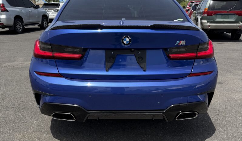 BMW 320i 2019 full