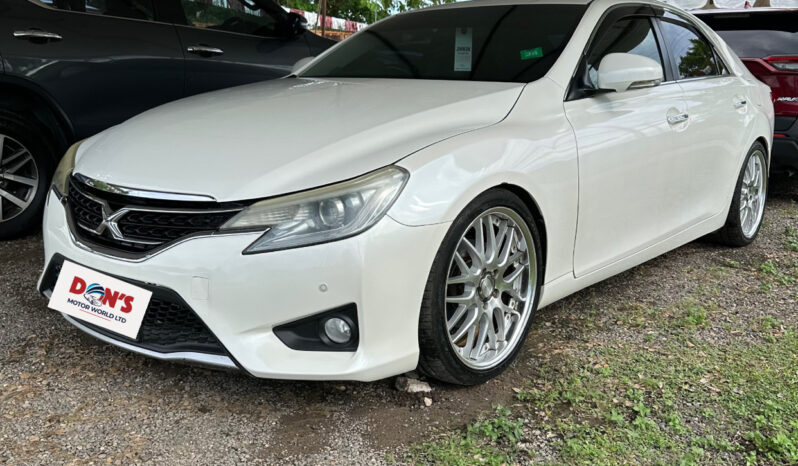 Toyota Mark X 2013 full