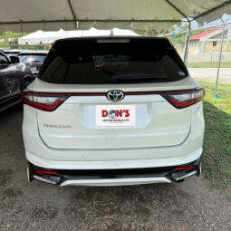 Toyota HARRIER 2019 full