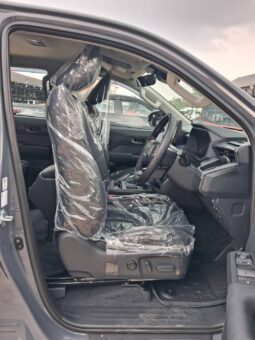 Toyota Hilux Travo Overland Plus 2026 full
